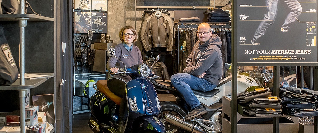 Motorkleding in Rev’It Store bij MotoVeda